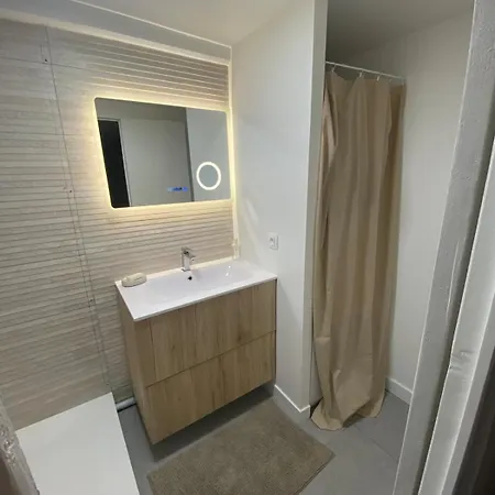 Apartment Duplex Chateau De - 30 Min De Paris Versailles
