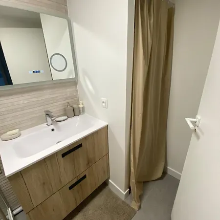 Duplex Chateau De - 30 Min De Paris Lägenhet Versailles