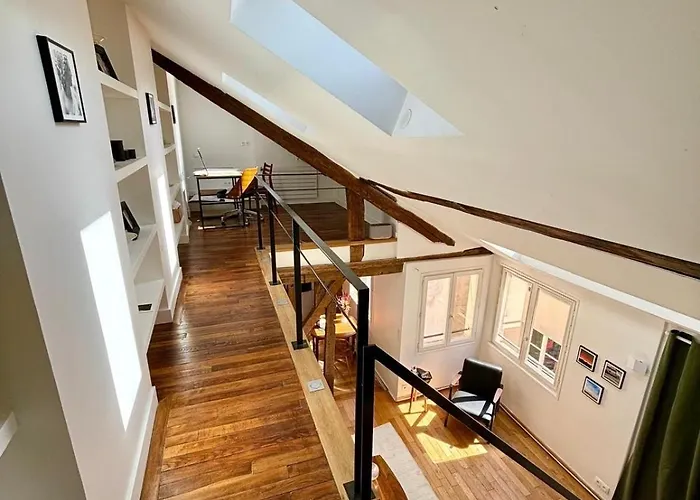 Apartamento Duplex Chateau De - 30 Min De Paris *
